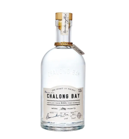 CHALONG BAY Rum 40% (Avec Etui)